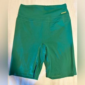 Whitney Simmons Gymshark collab biker short